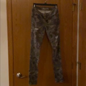 Camp Distressed skinny jeans